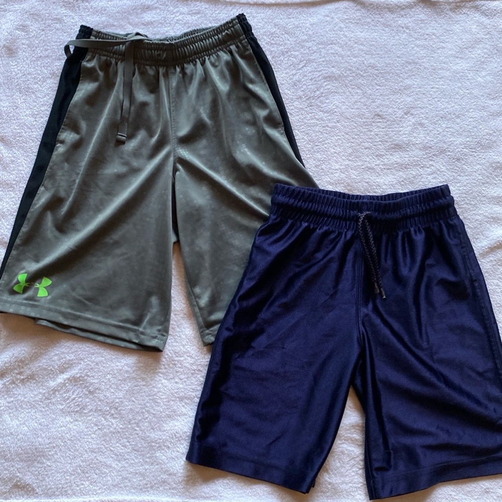 ⭐️3/$20 Boys: Athletic Shorts Bundle- Under Armour/Children’s Place: Size S 5/6